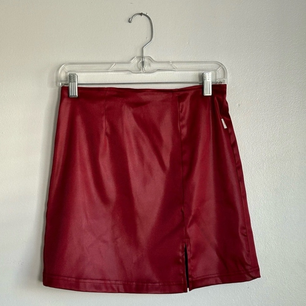 90’s Shiny Red Mini Skirt Y2K Vintage Whimsigoth Made in USA Grunge Dark - Picture 5 of 5